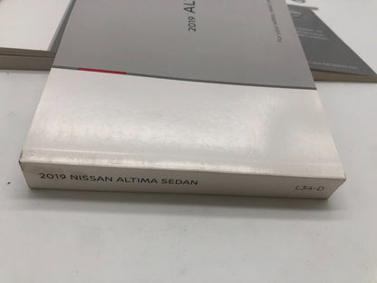 2019 Nissan Altima Owners Manual Set with Case OEM A03B01084