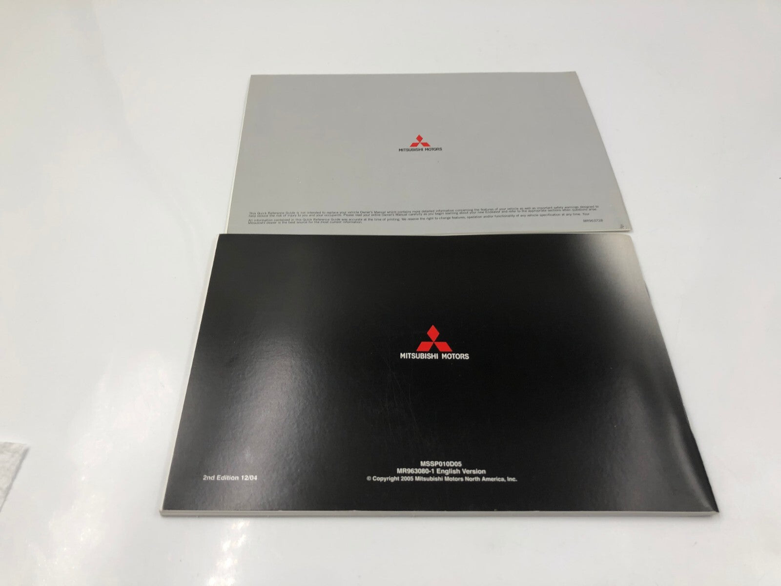 2005 Mitsubishi Endeavor Owners Manual Set with Case OEM