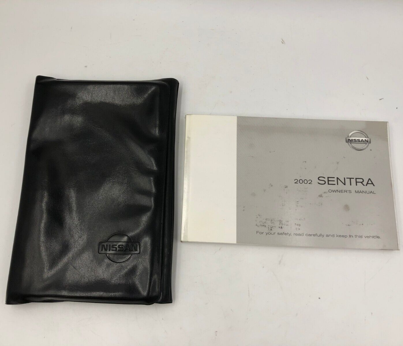 2002 Nissan Sentra Owners Manual with Case OEM D02B62007