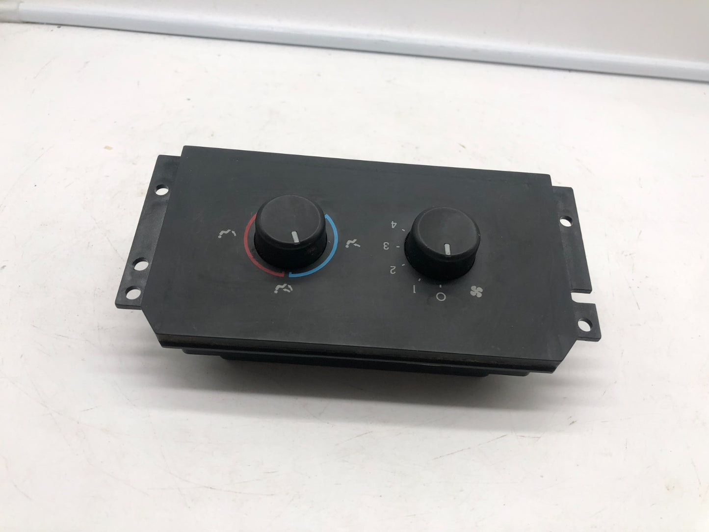 2007-2014 Ford Expedition Rear AC Heater Climate Control Unit OEM A01B06013
