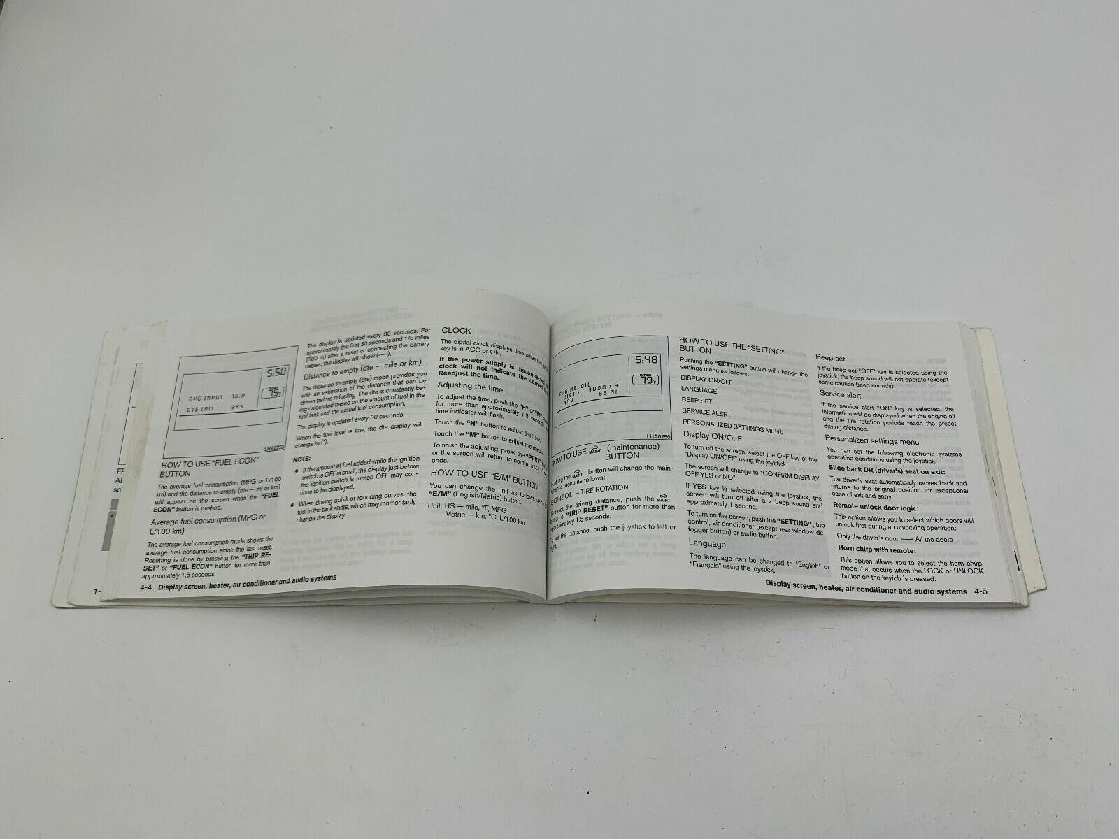 2004 Nissan Maxima Owners Manual OEM D02B25088