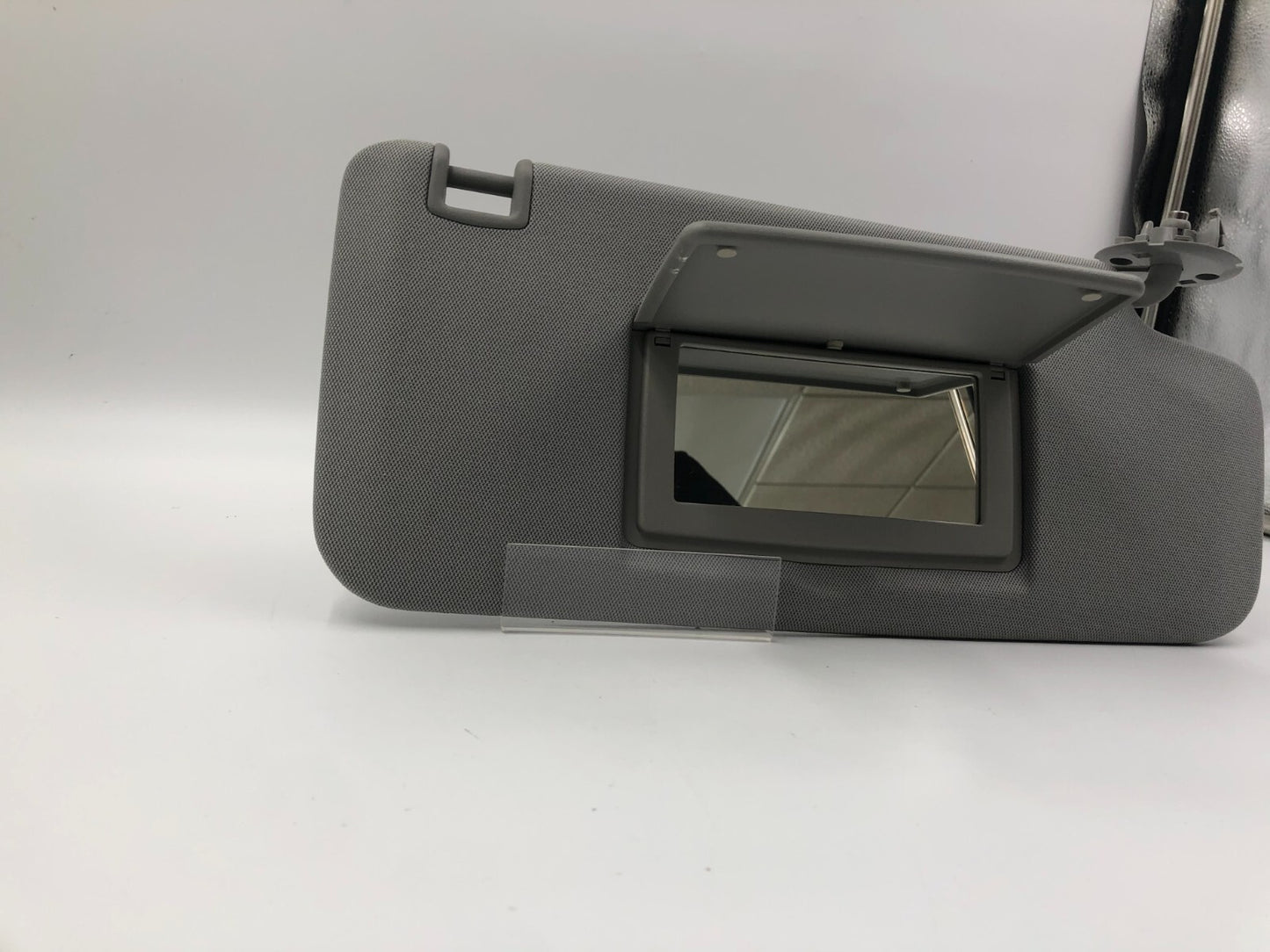 2017-2021 Chevrolet Trax Passenger Sun Visor Gray OEM B04B31031
