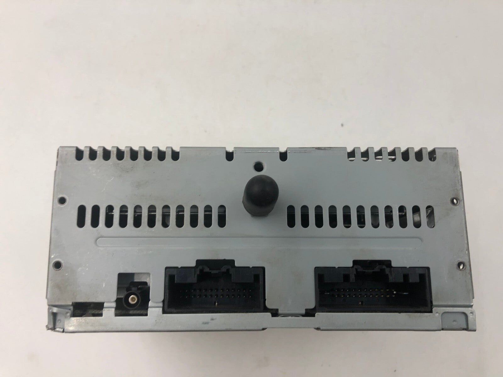 2018-2019 Ford Explorer AM FM CD Player Radio Receiver OEM A04B21080