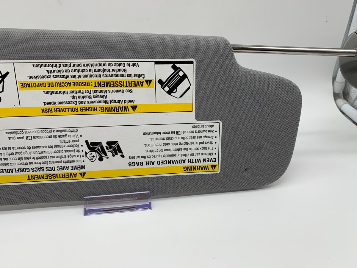 2021-2023 Chevrolet Trailblazer Driver Sun Visor Gray OEM B03B17012