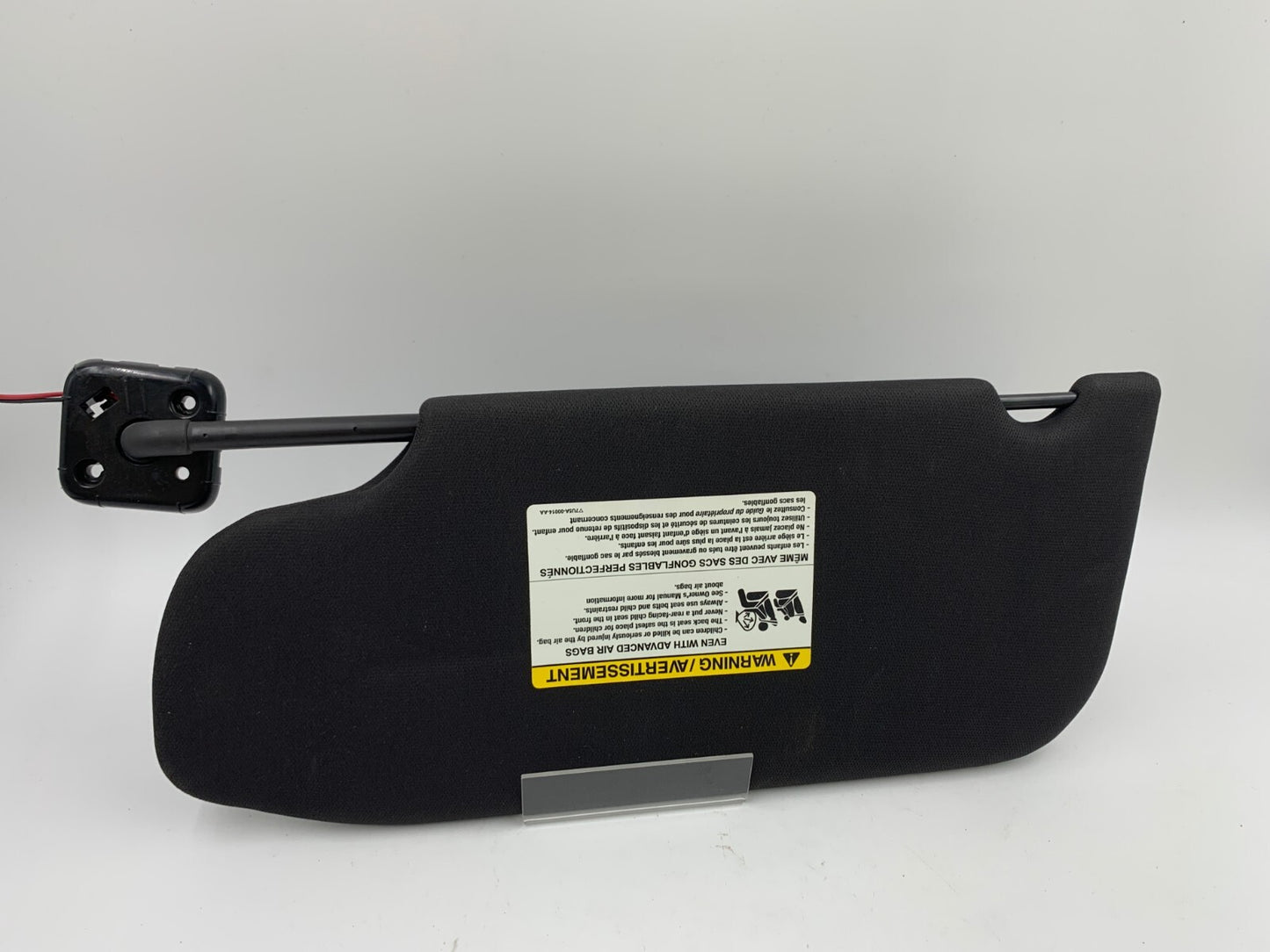 2010-2016 Ford MKS Passenger Sun Visor Black Illuminated OEM D04B57004