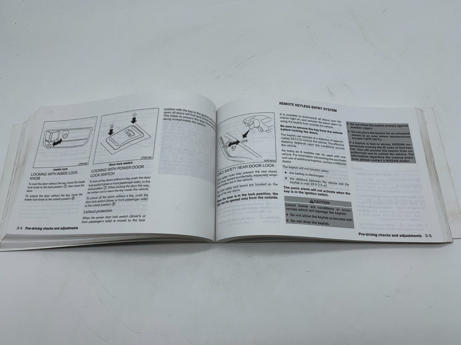 2005 Nissan Maxima Owners Manual with Case OEM C03B66005