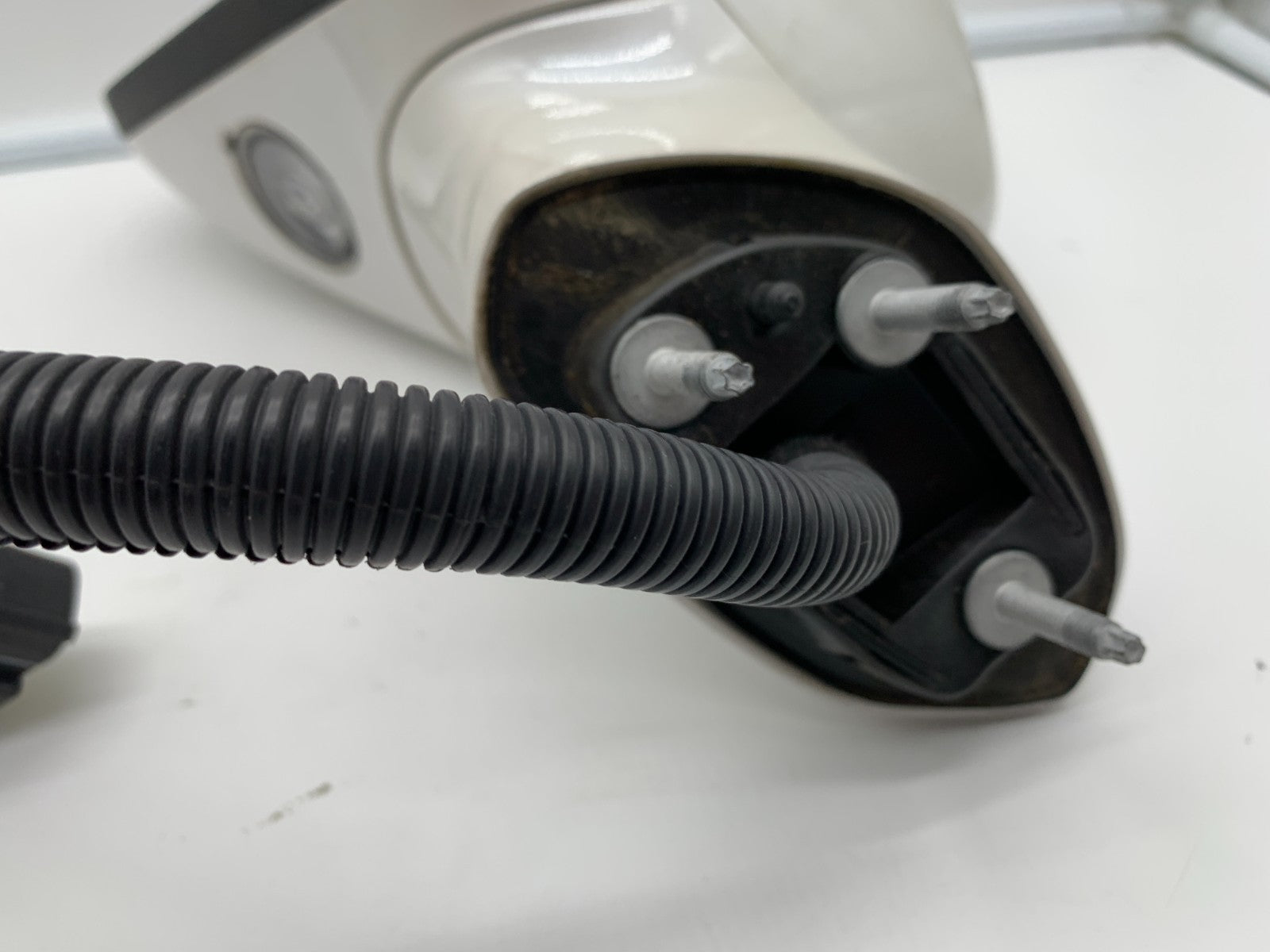 2019-2020 Ford Fusion Driver Side View Power Door Mirror White BSA OEM C03B70010