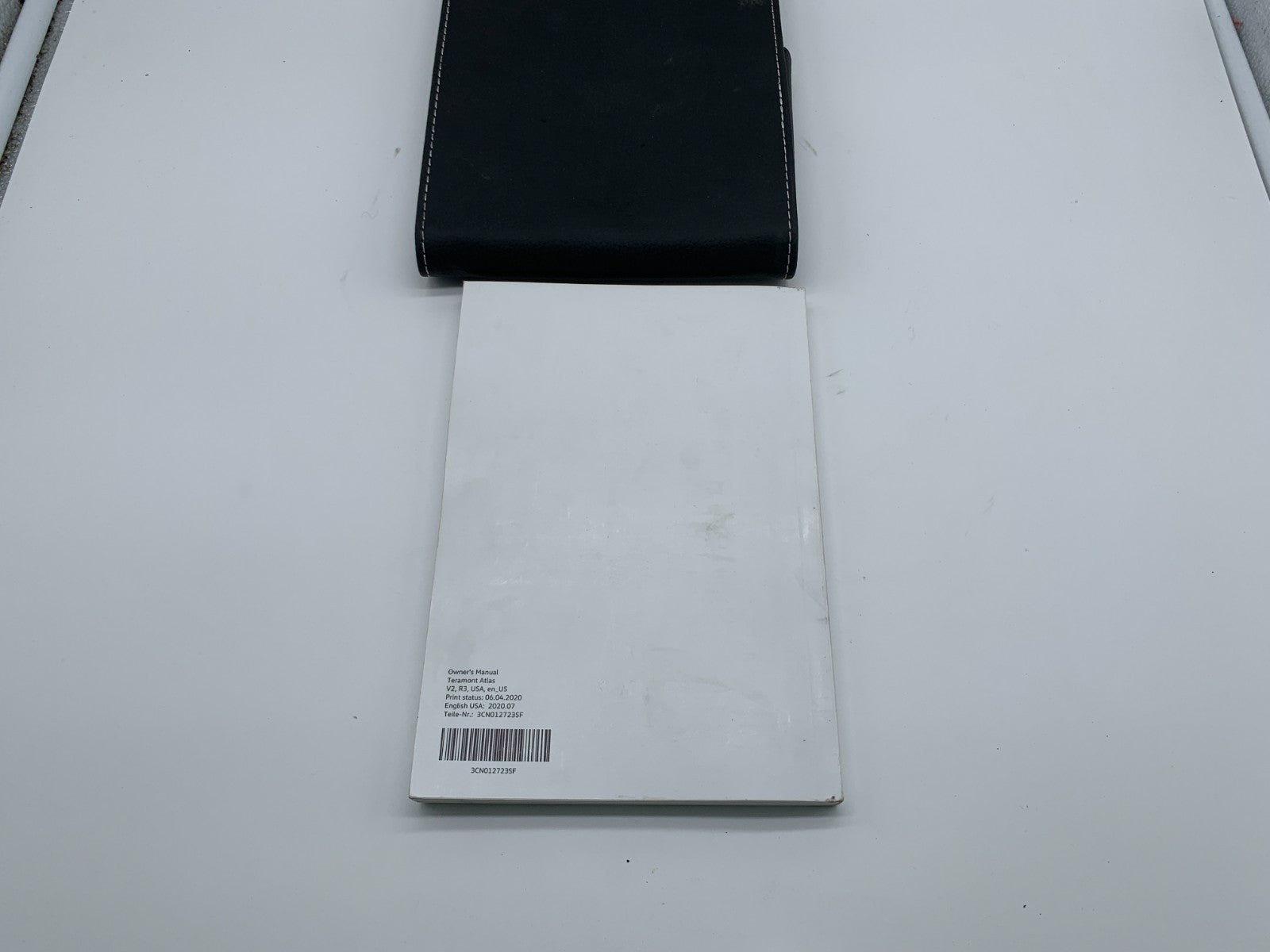 2019 Volkswagen Atlas Owners Manual Set with Case OEM C04B09007