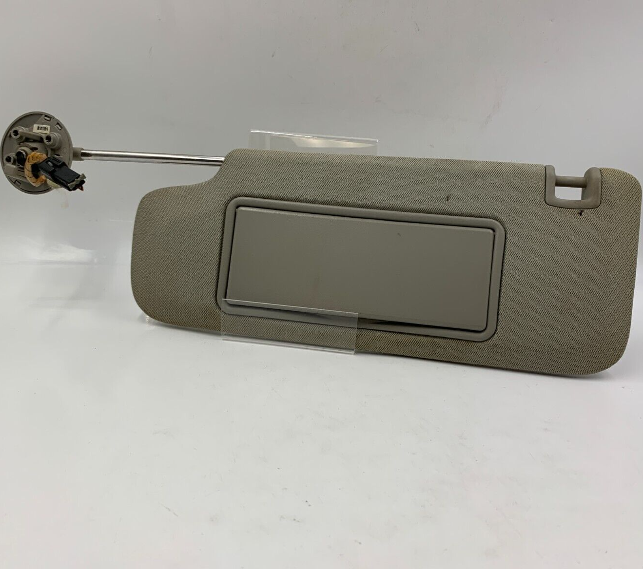 2013-2016 Chevrolet Malibu Driver Sun Visor Gray Illuminated OEM D01B52035