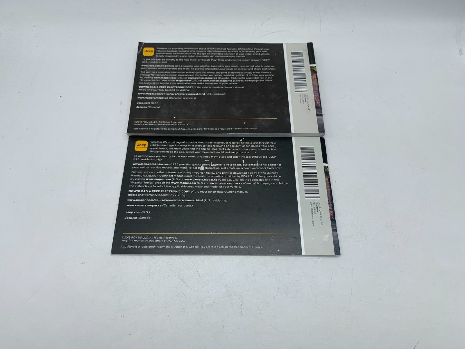 2020 Jeep Cherokee Owners Manual Set OEM D03B67012