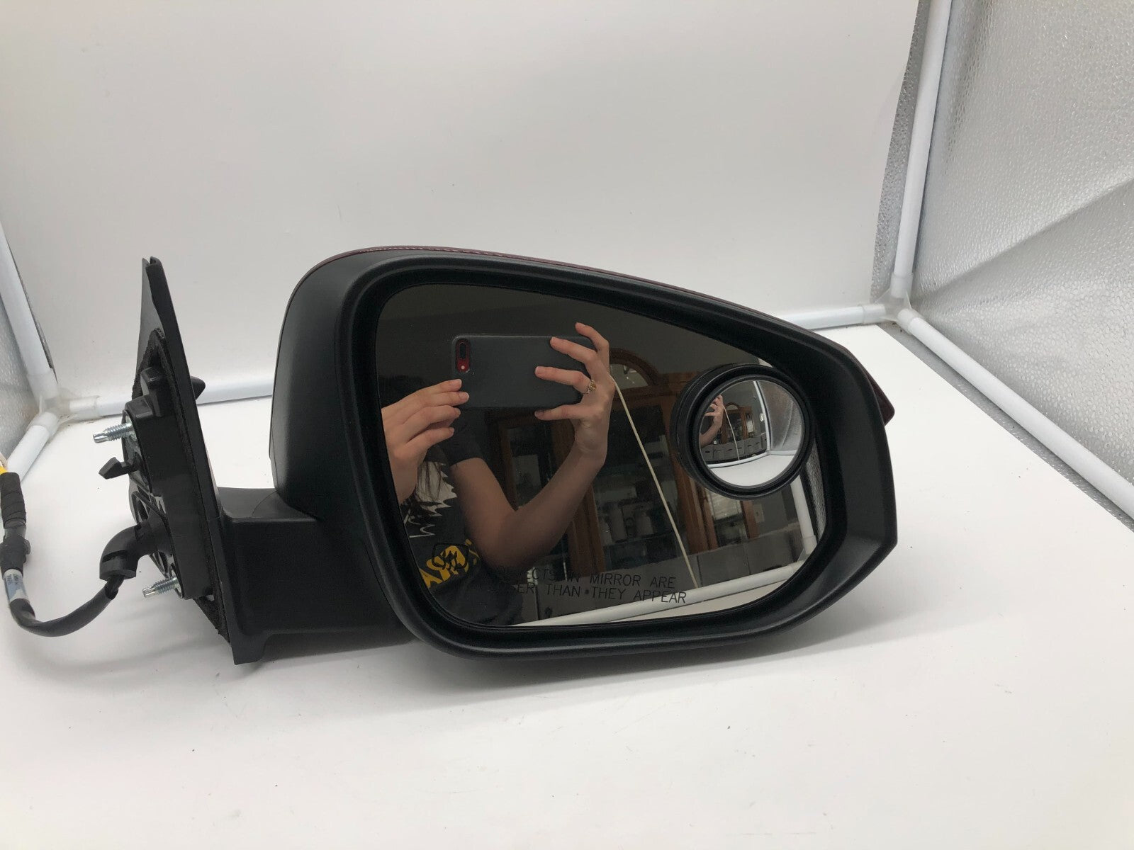 2014-2019 Toyota Highlander Passenger Side Power Door Mirror Red OEM D03B62007