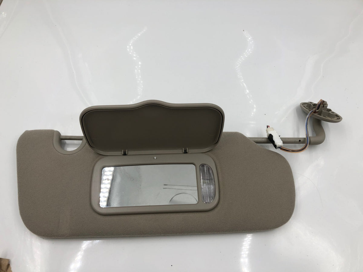 2002-2003 Jeep Liberty Passenger Sun Visor Gray Illumination OEM D04B63003