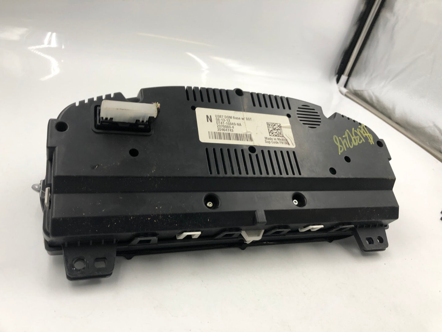 2013 Ford Edge Speedometer Instrument Cluster 29907 Miles OEM C012B41025