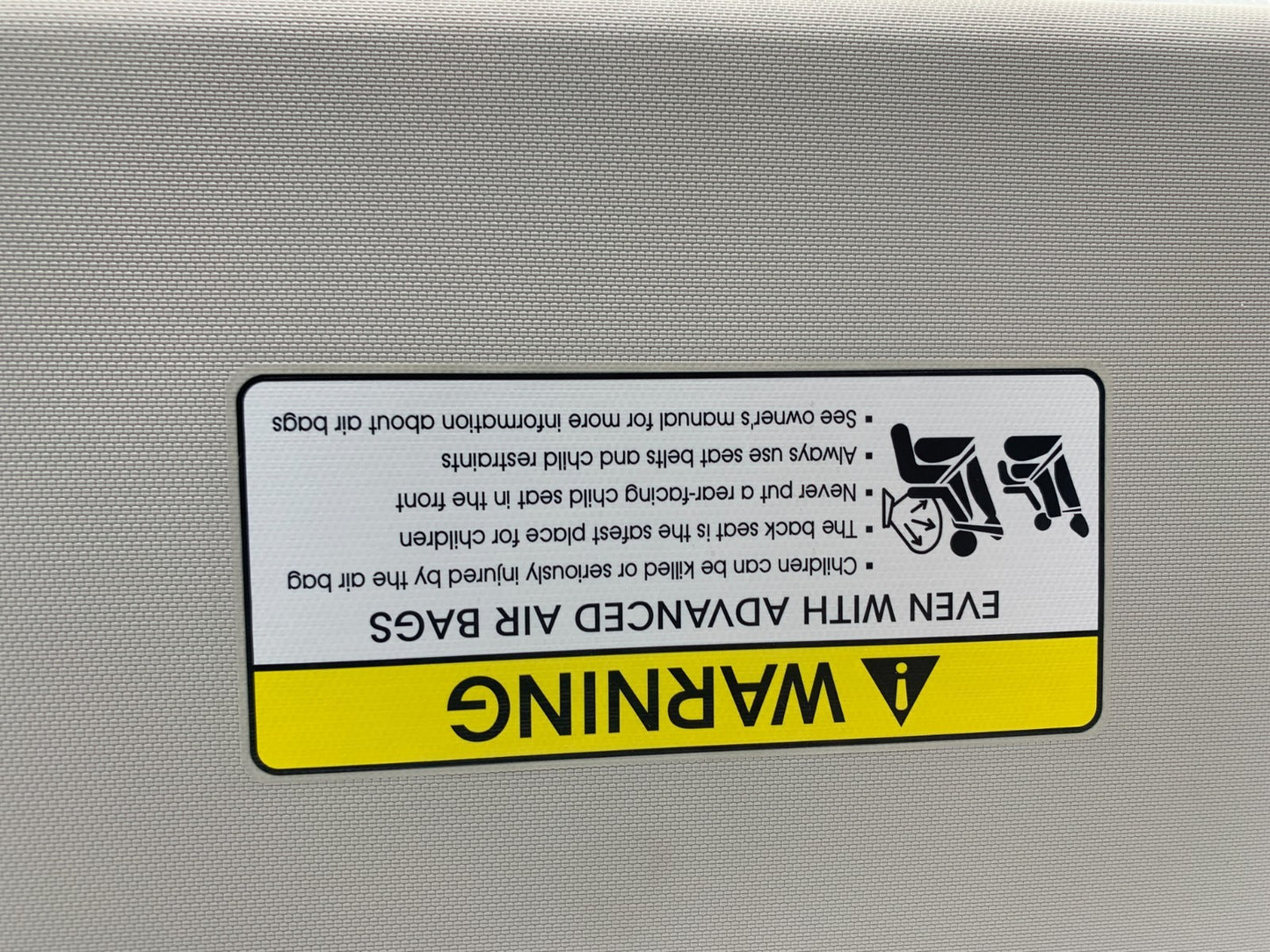 2014-2019 Kia Soul Passenger Sun Visor Gray Illuminated OEM A04B37024