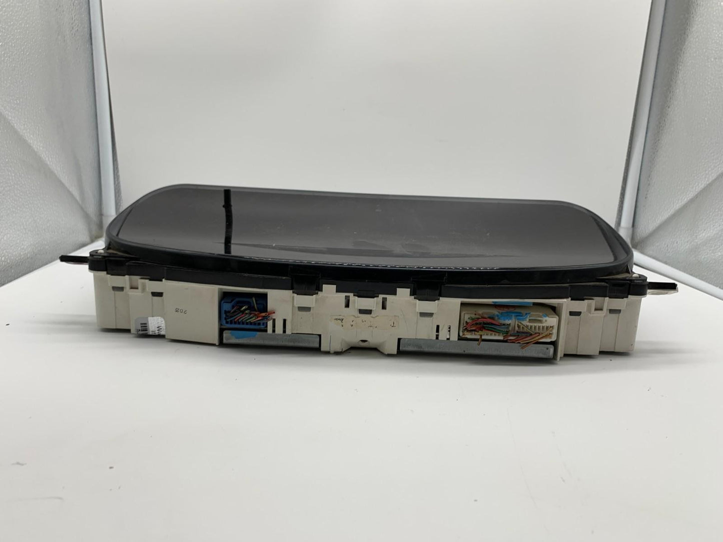 2001-2002 Mazda Millenia Speedometer Instrument Cluster 83123 Miles C04B63007