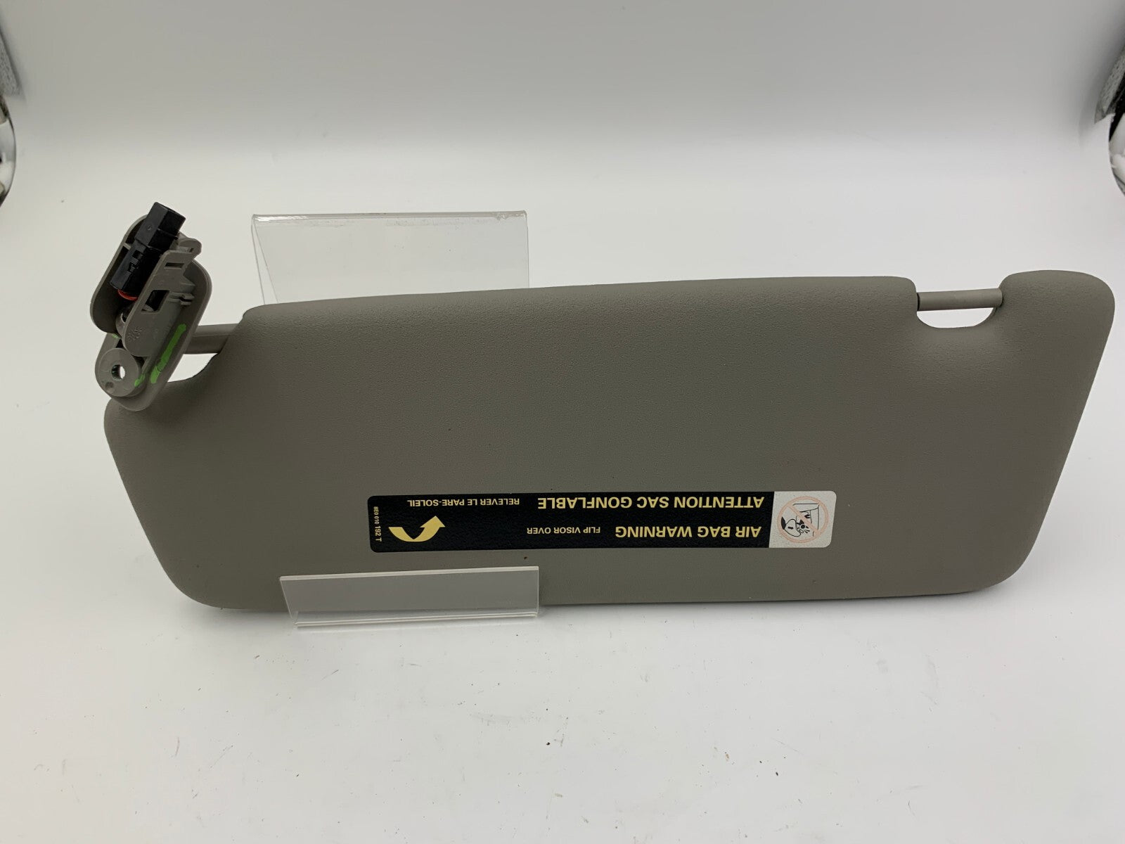 2002-2008 Audi A4 Sedan Passenger Sun Visor Gray Illuminated OEM D02B05050