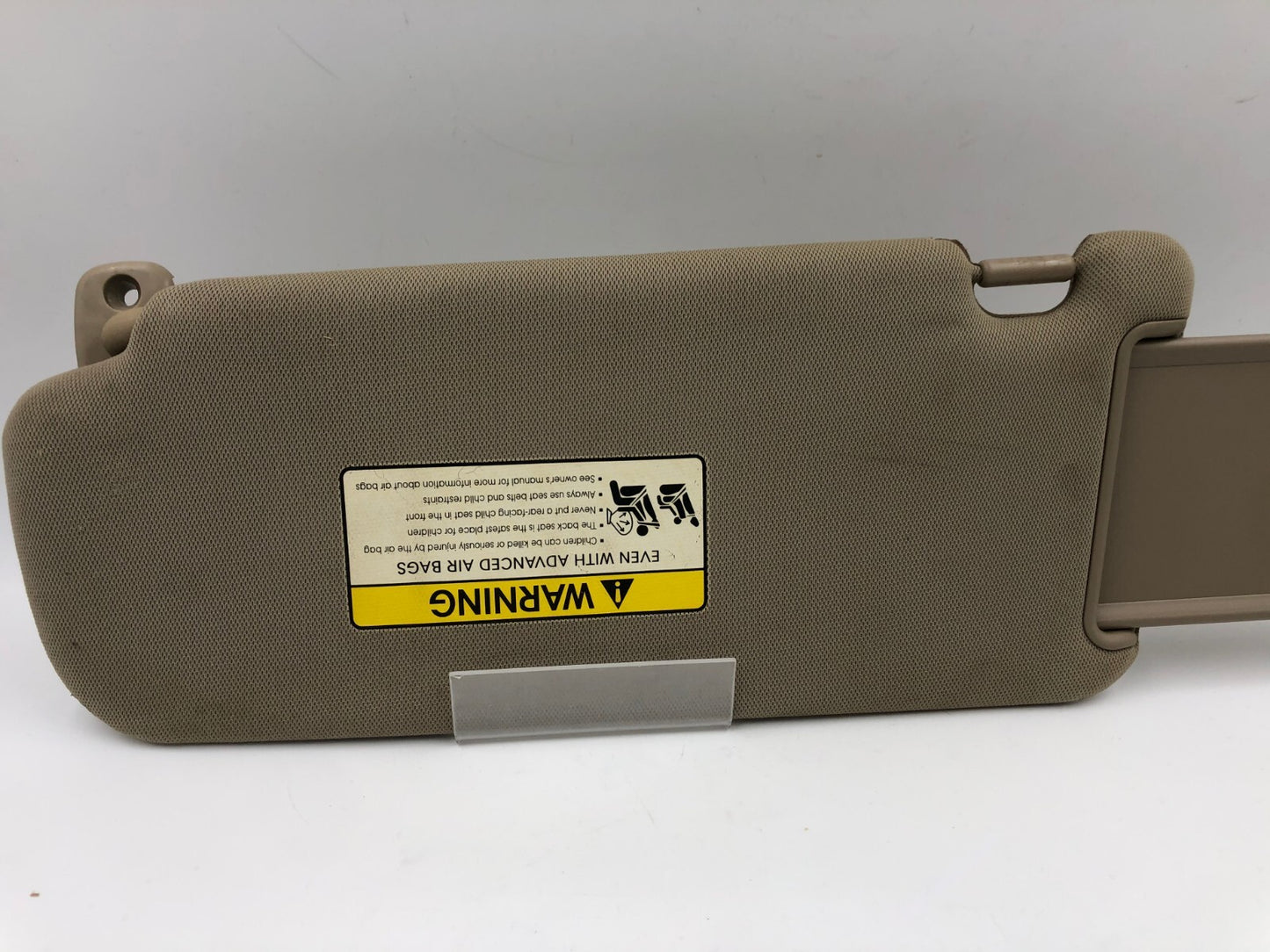 2011-2015 Kia Sorento Passenger Sun Visor Beige OEM D02B54022