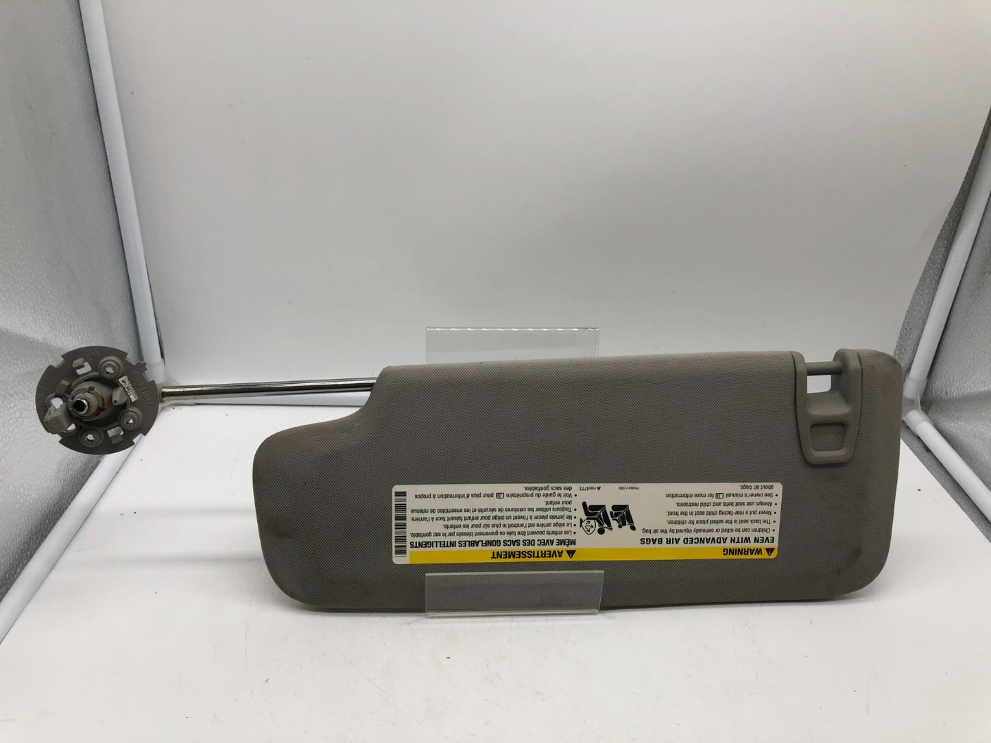 2004-2012 Chevrolet Malibu Passenger Sun Visor Gray OEM B04B22032
