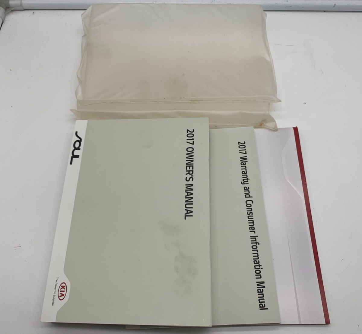 2017 Kia Soul Owners Manual Set with Case OEM R01B22023