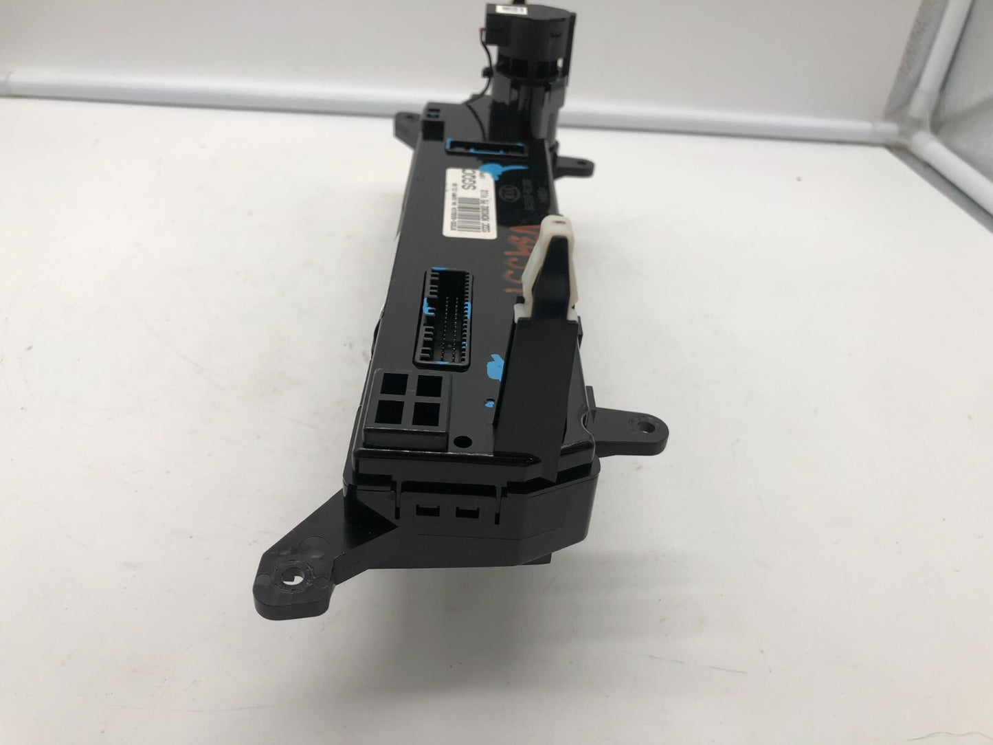 2017-2019 Kia Soul AC Heater Climate Control Unit OEM D02B01055