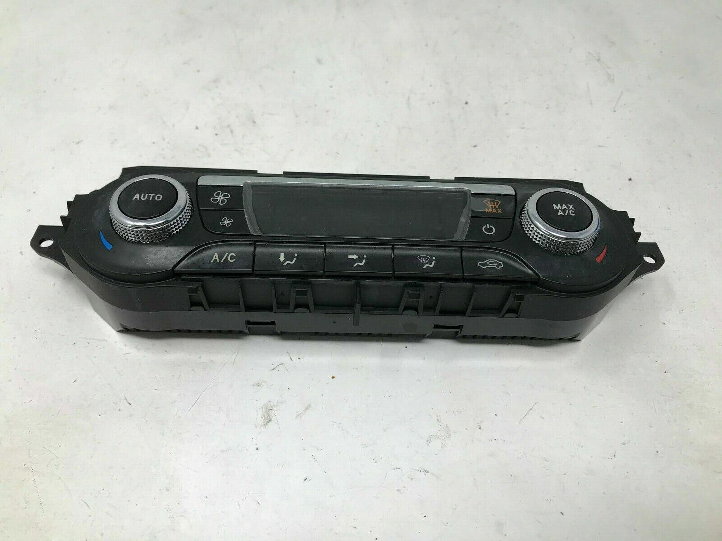 2013-2015 Ford Escape AC Heater Climate Control Unit OEM D02B19014