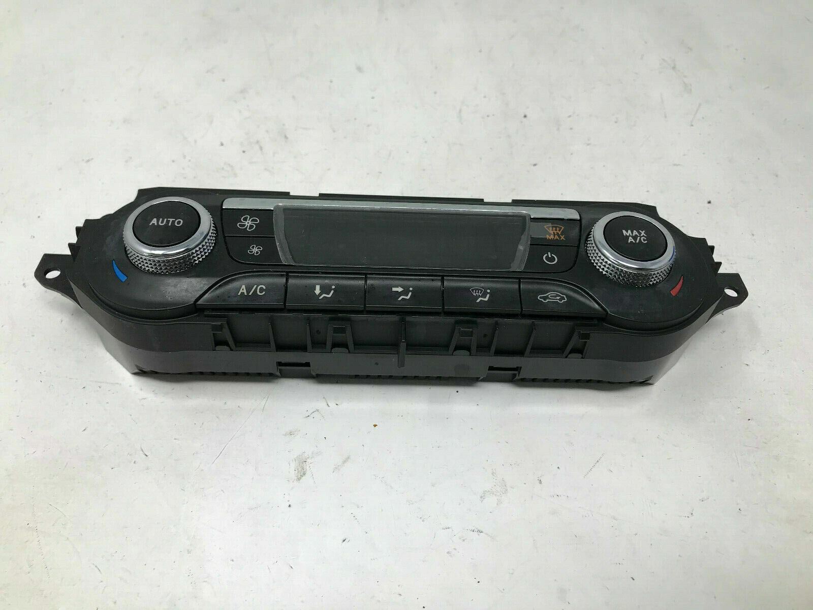2013-2015 Ford Escape AC Heater Climate Control Unit OEM D02B19014