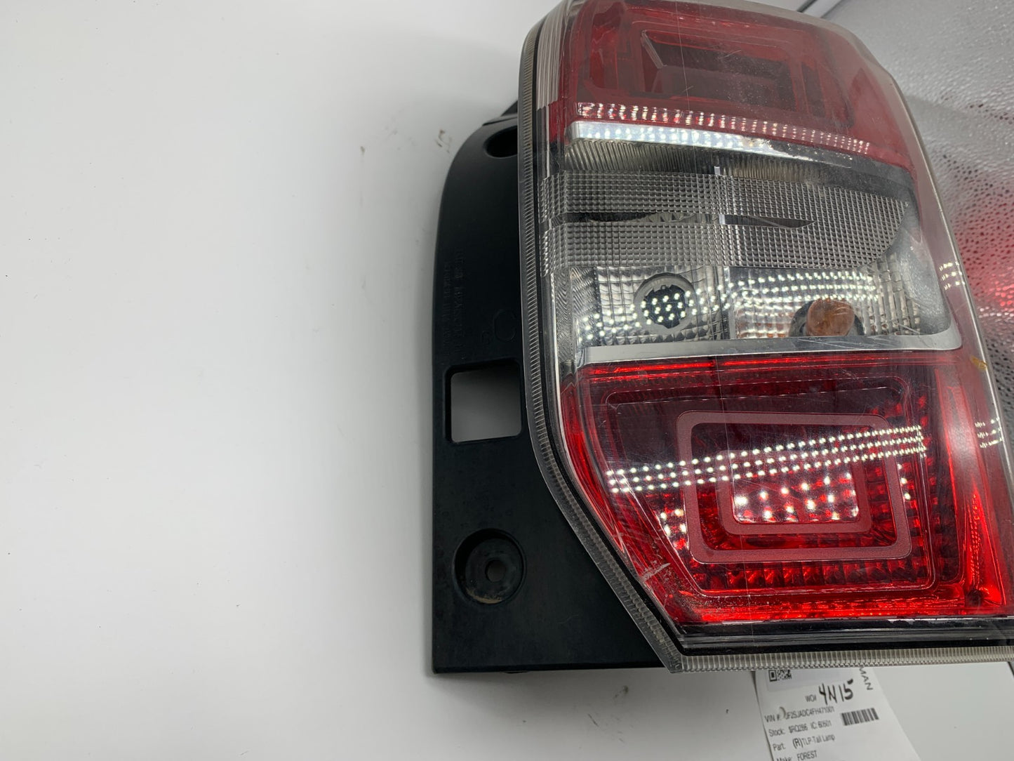 2014-2016 Subaru Forester Passenger Side Tail Light Taillight OEM B04B19021