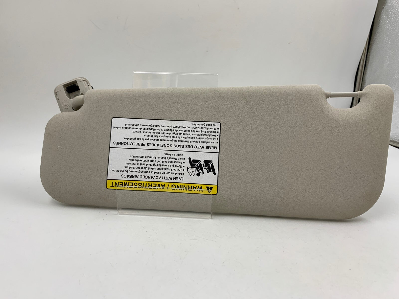 2017-2019 Jaguar XE Passenger Sun Visor Gray Illumination OEM B02B42054