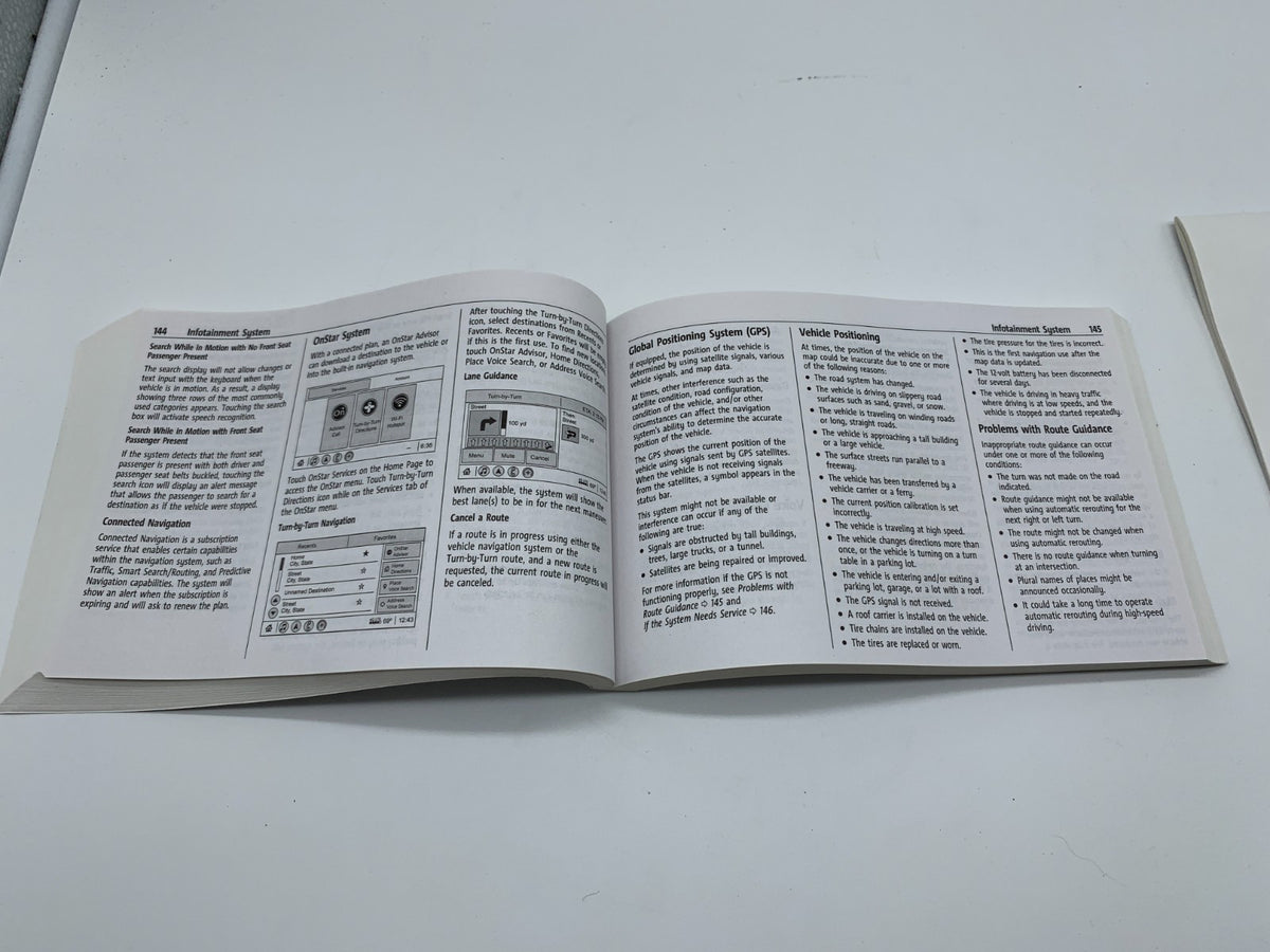2021 Chevrolet Trailblazer Owners Manual Set OEM B02B16011