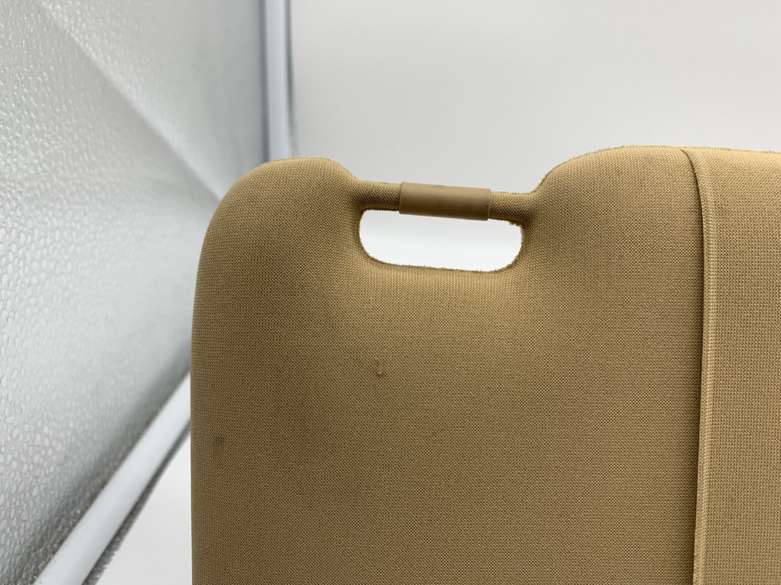 2004-2008 BMW 750i Passenger Sun Visor Illuminated Tan OEM D01B20035