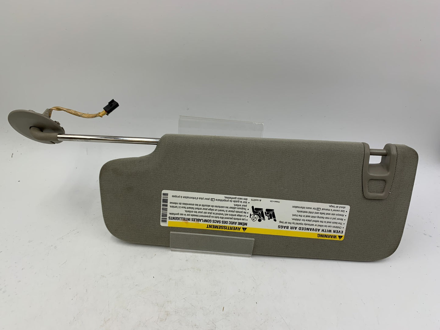 2014-2019 Cadillac CTS Passenger Sun Visor Gray Illuminated OEM B01B42048