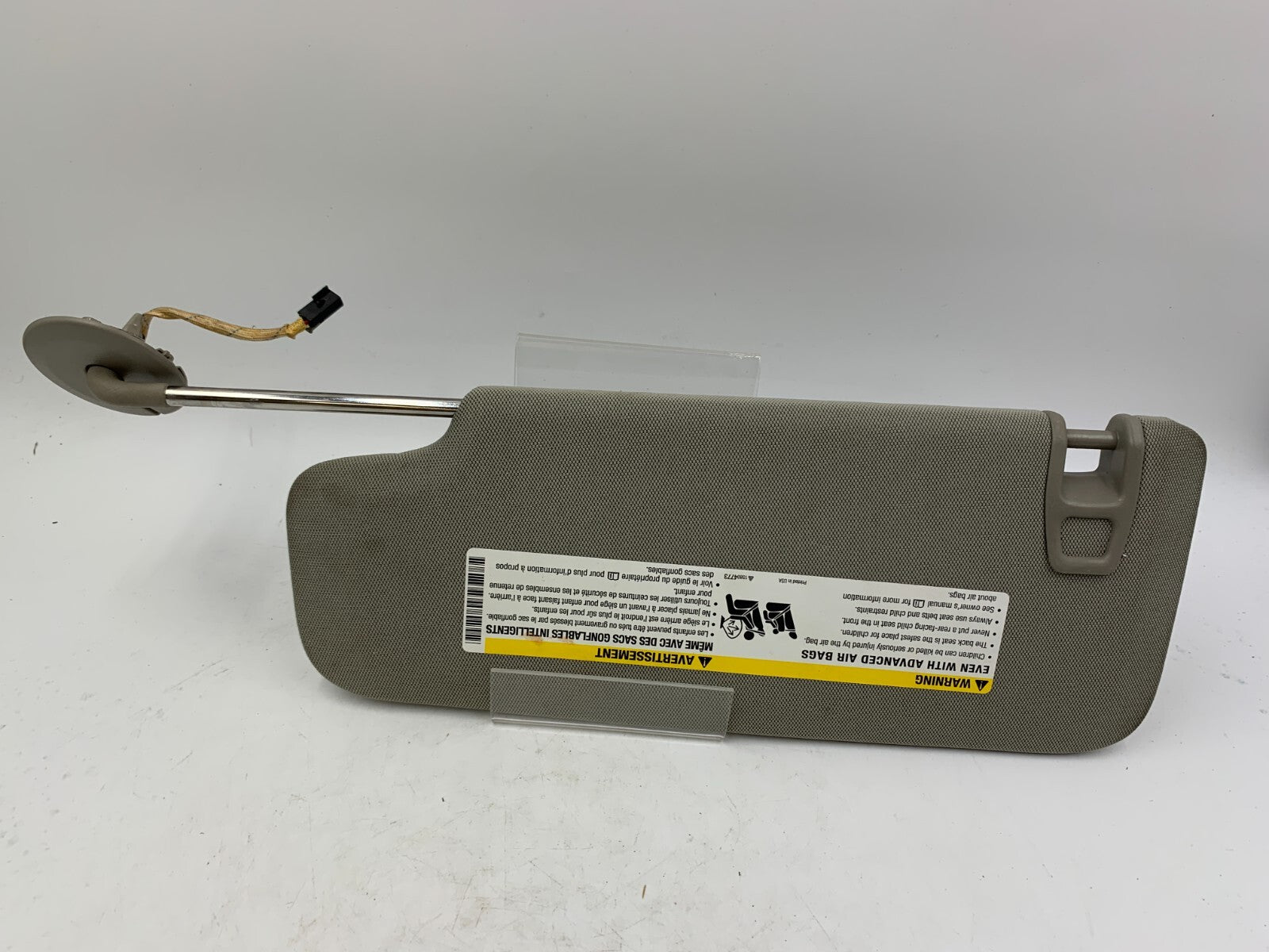 2014-2019 Cadillac CTS Passenger Sun Visor Gray Illuminated OEM B01B42048