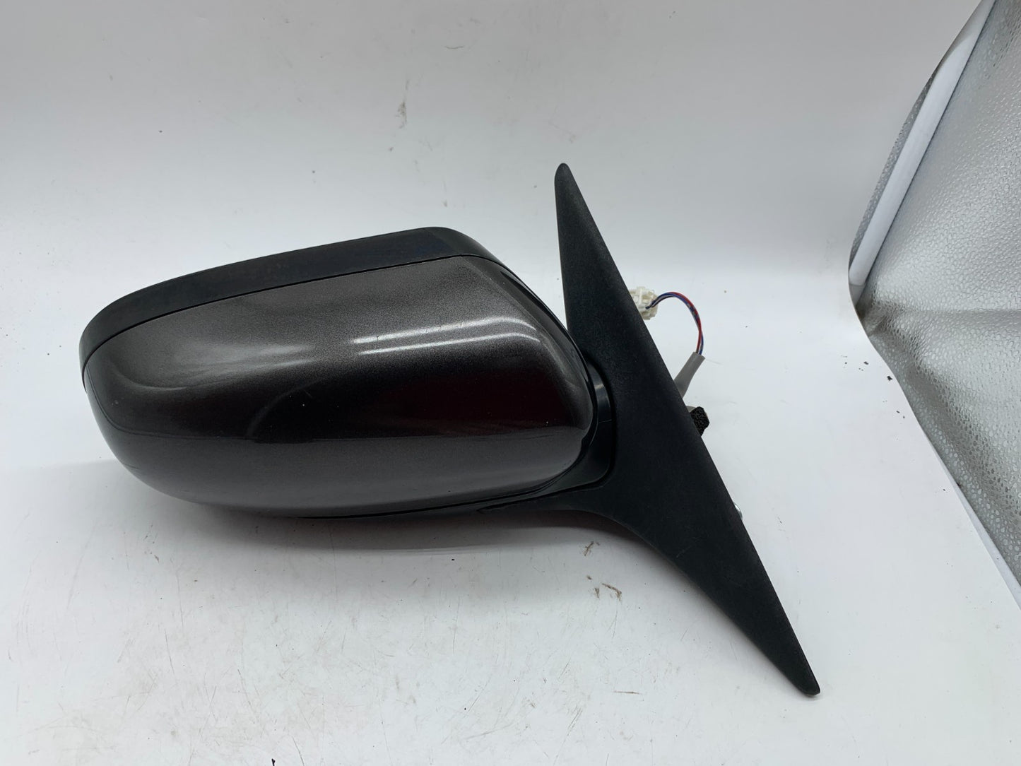 2005-2009 Subaru Legacy Passenger Side View Power Door Mirror Black B01B12007