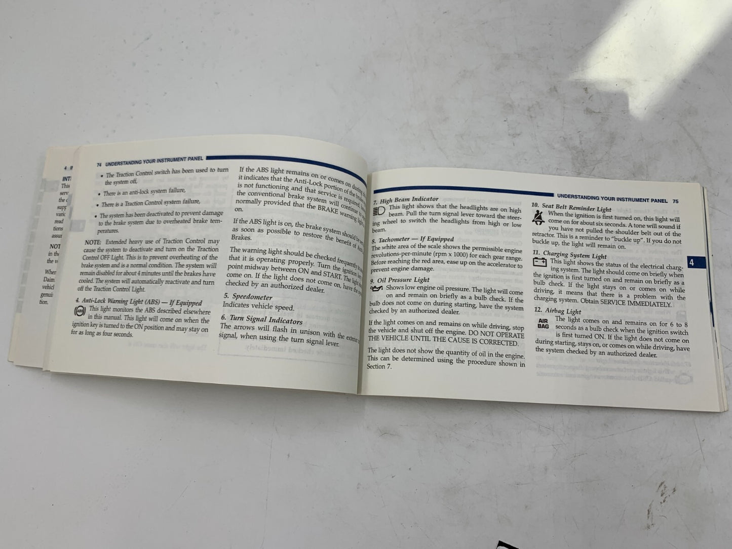 2001 Dodge Neon Owners Manual Set with Case OEM C03B67011