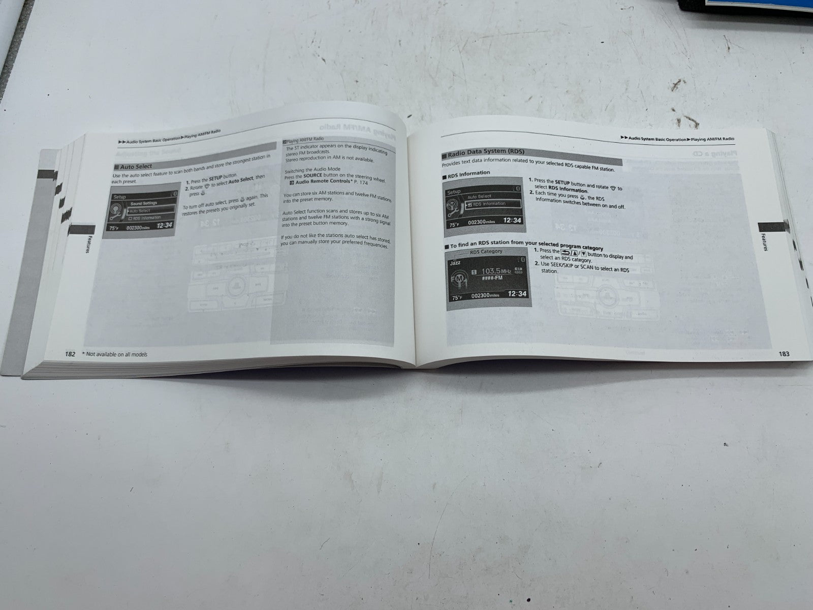 2014 Honda Civic Sedan Owners Manual Set with Case OEM A03B44002