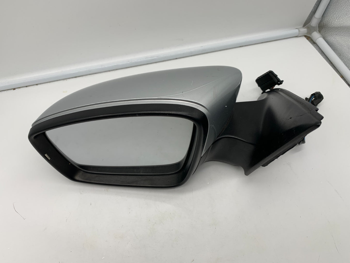 2011-2014 Volkswagen Jetta Driver Side View Power Door Mirror Silver OEM