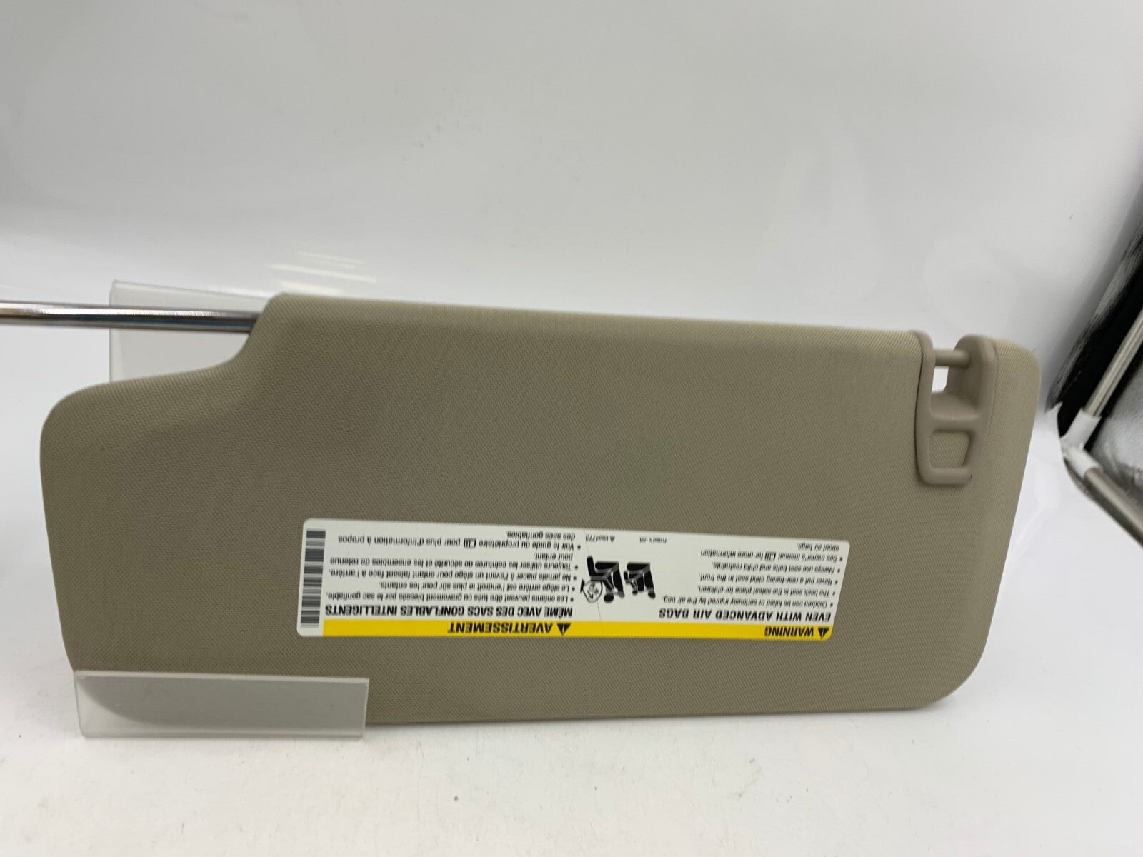 2013-2017 Cadillac XTS Passenger Sun Visor Tan Illuminated OEM E01B36001