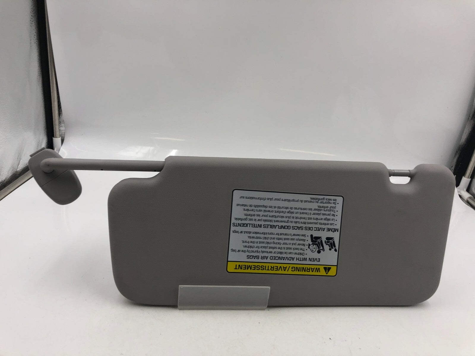2018-2019 Hyundai Kona Passenger Sun Visor Gray Illuminated OEM A01B23010