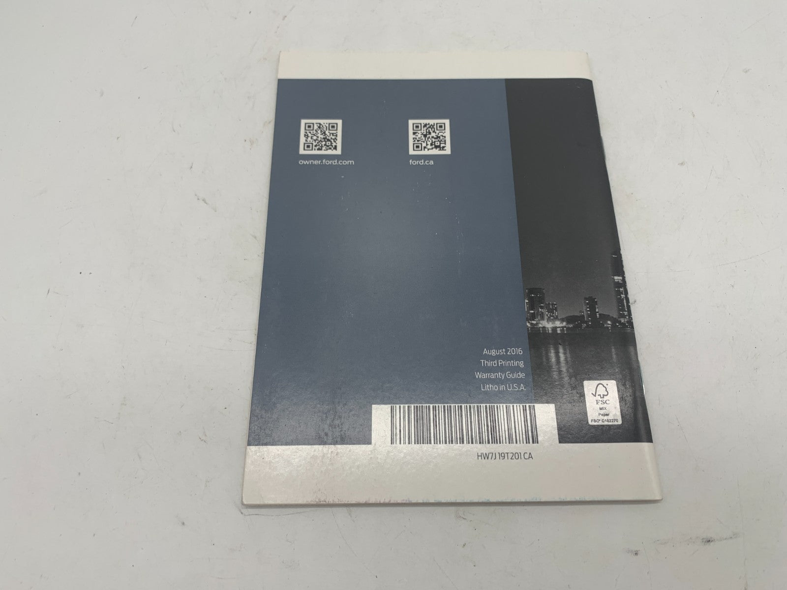 2017 Ford Taurus Owners Manual Set with Case OEM A01B12010