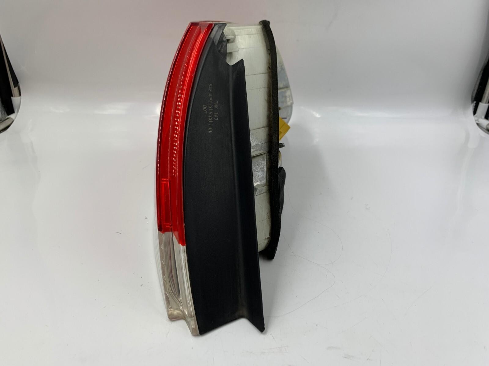 2002-2005 BMW 745i Driver Side Tail Light Taillight OEM D01B62002