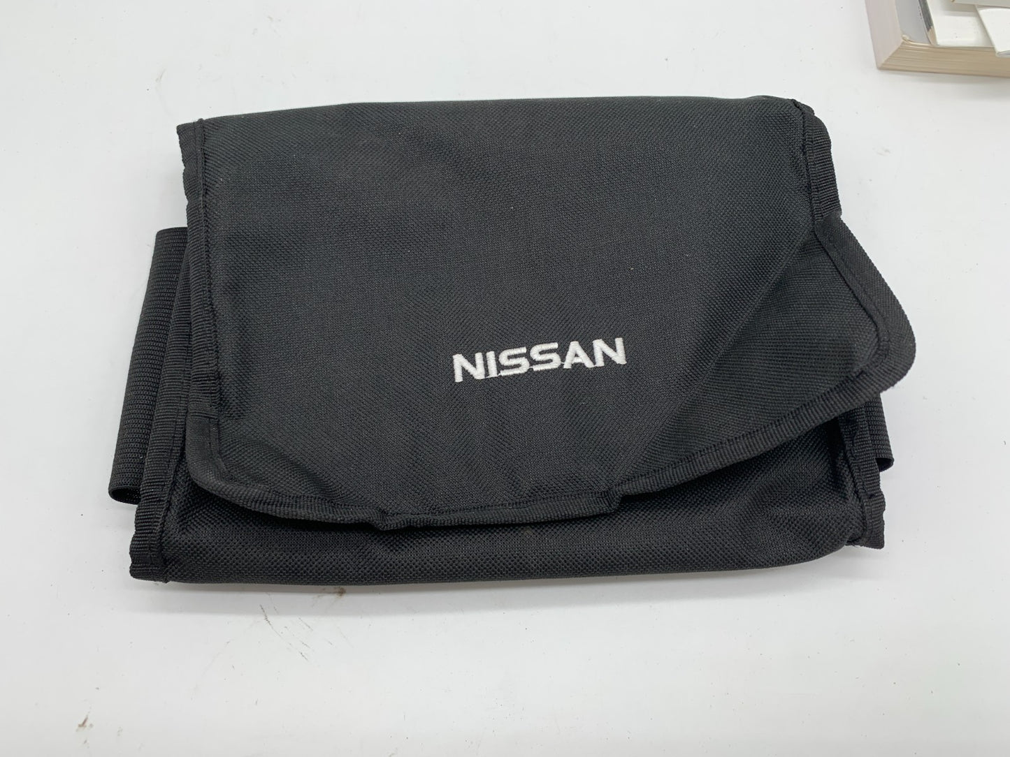 2017 Nissan Murano Owners Manual Set with Case OEM D02B70015