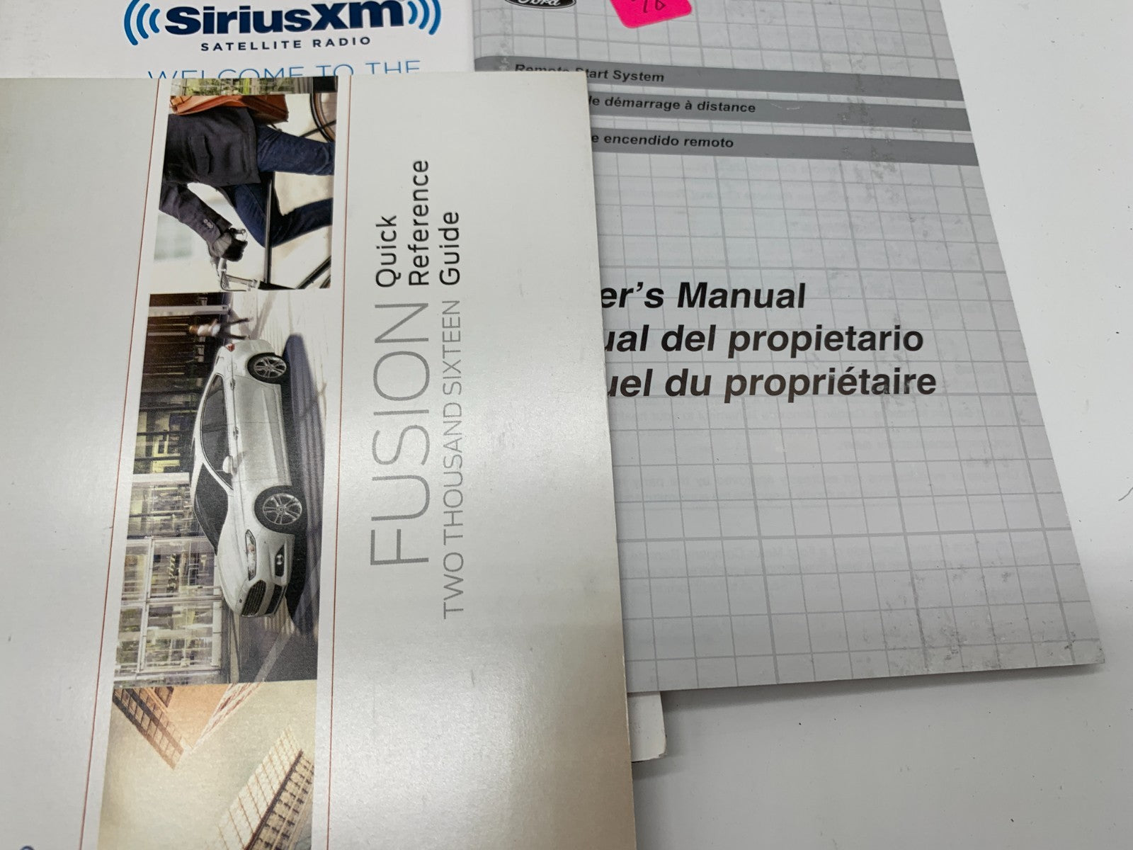 2016 Ford Fusion Owners Manual Set with Case OEM D01B37014