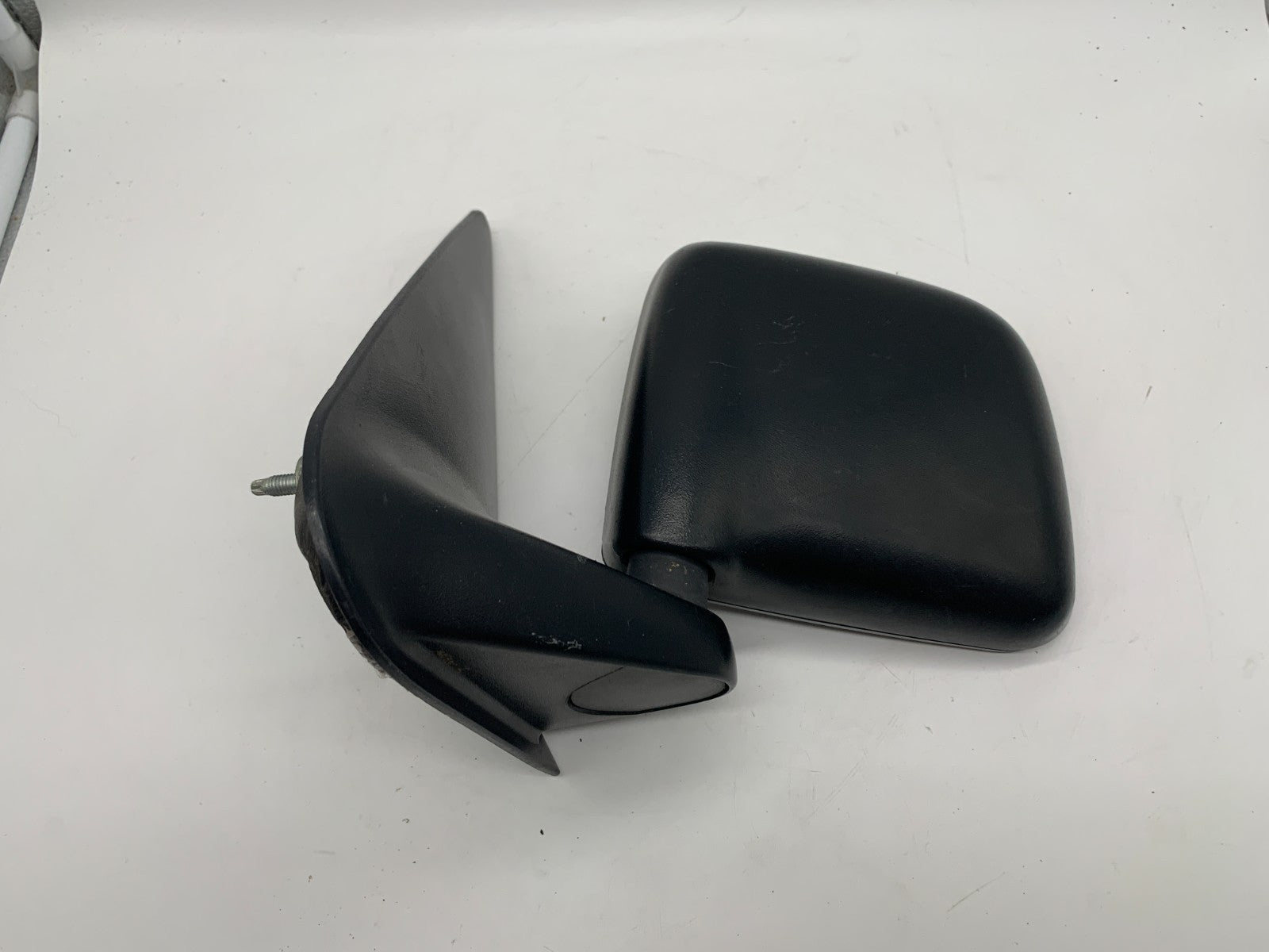 1995-2005 Ford Ranger Driver Side View Manual Door Mirror Black OEM A01B01015