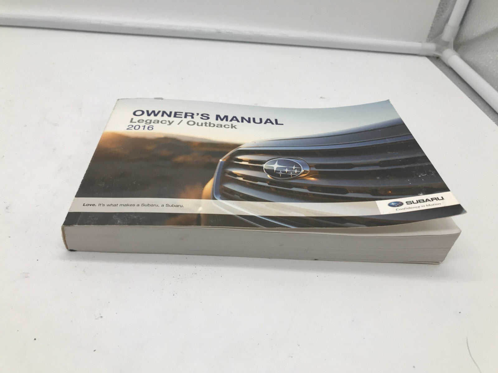 2005 Subaru Legacy Owners Manual OEM C02B45030