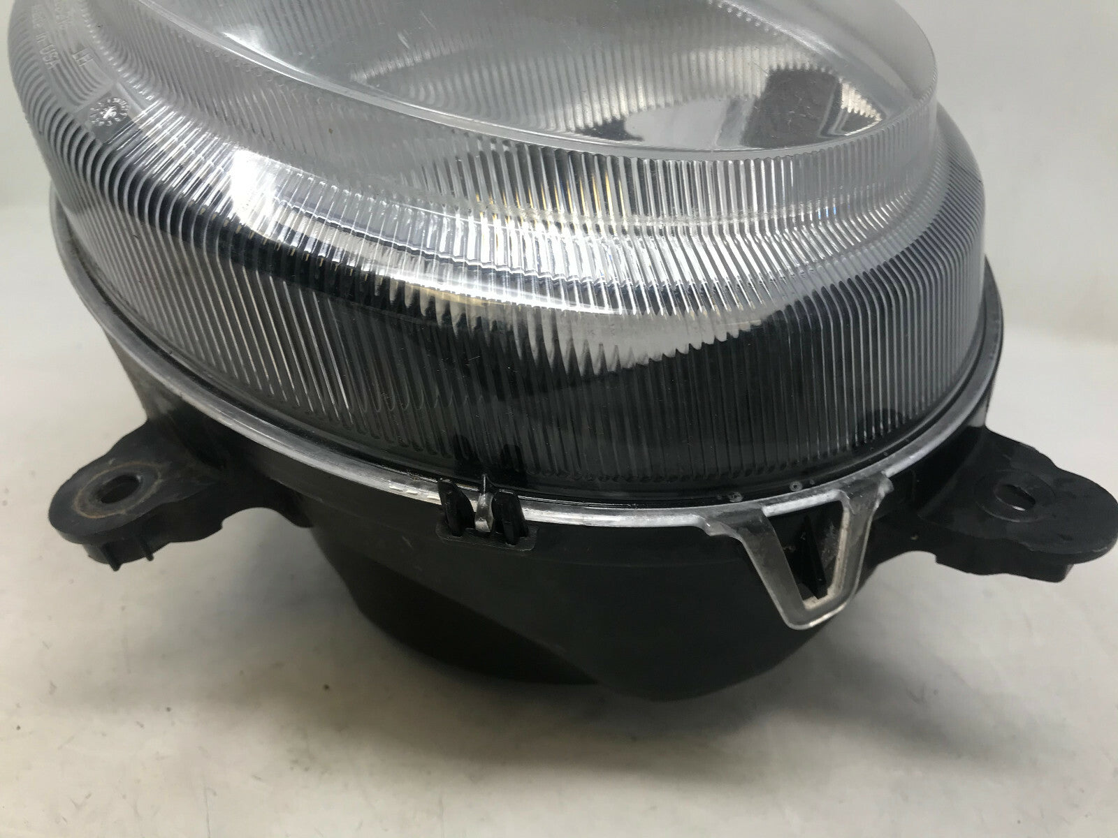 2007-2010 Jeep Compass Driver Side Head Light Headlight OEM C03B45050