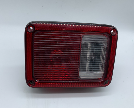2007-2018 Jeep Wrangler Driver Side Tail Light Taillight OEM D01B42010
