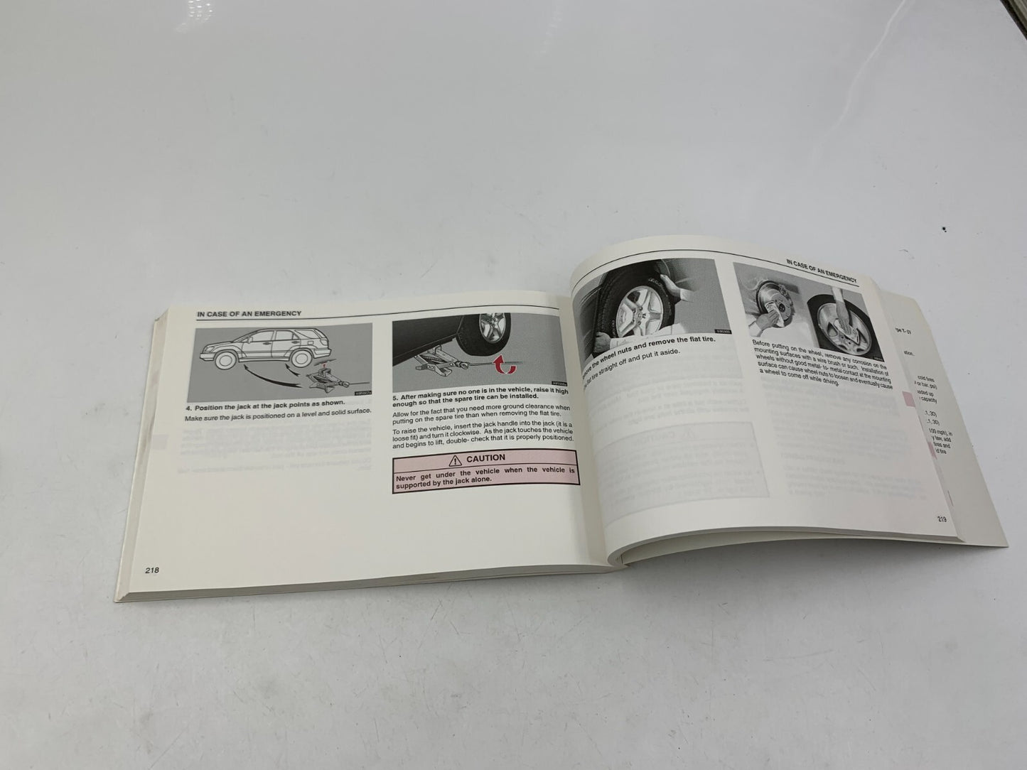 2000 Lexus ES300 Owners Manual Set with Case OEM D04B24043