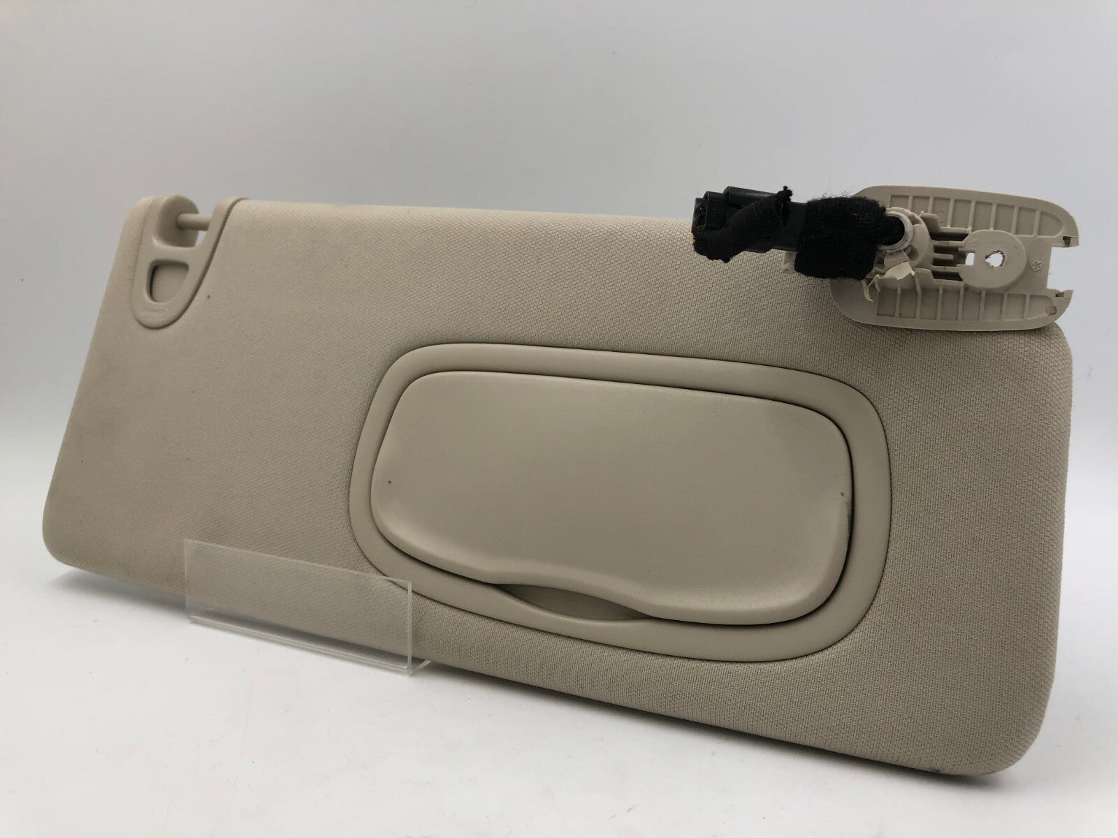 2015 Chrysler 200 Passenger Sun Visor Illuminated Cream OEM D02B09035