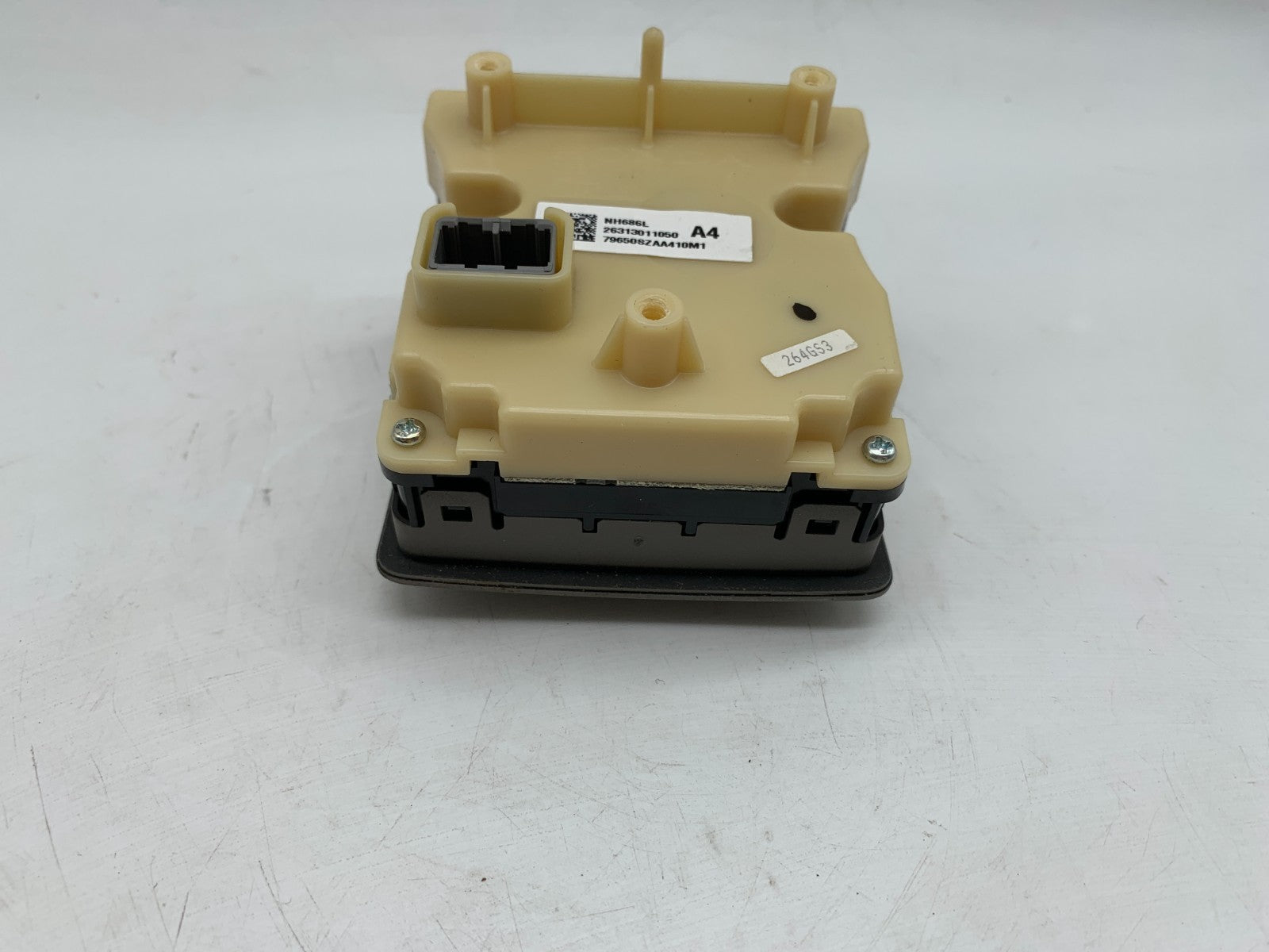 2009-2015 Honda Pilot Rear Climate Control AC Heater Unit OEM D03B32002