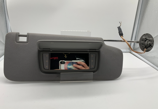 2018-2023 GMC Terrain Passenger Sun Visor Gray Illuminated OEM B04B43009